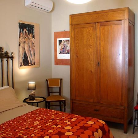 B&B Il Rosso E Il Nero Zafferana Etnea Eksteriør bilde